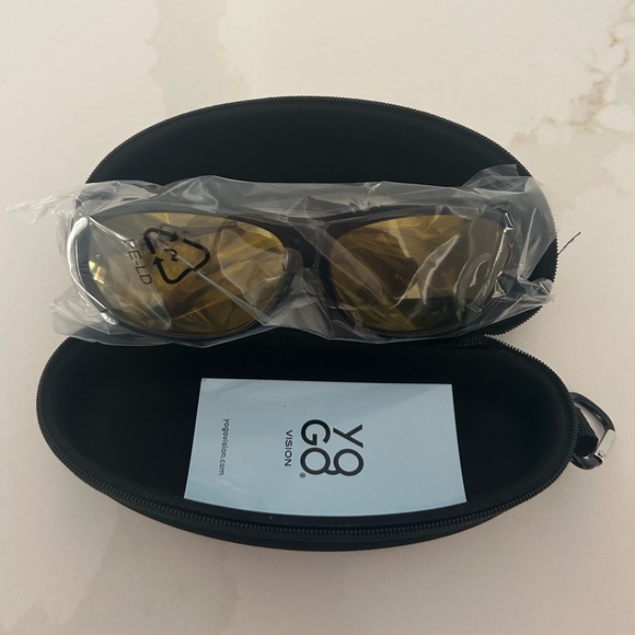 Yogo Vision Fit Over Nigh Driving Night Vision Yellow Tint Sunglasses - Picture 3 of 4